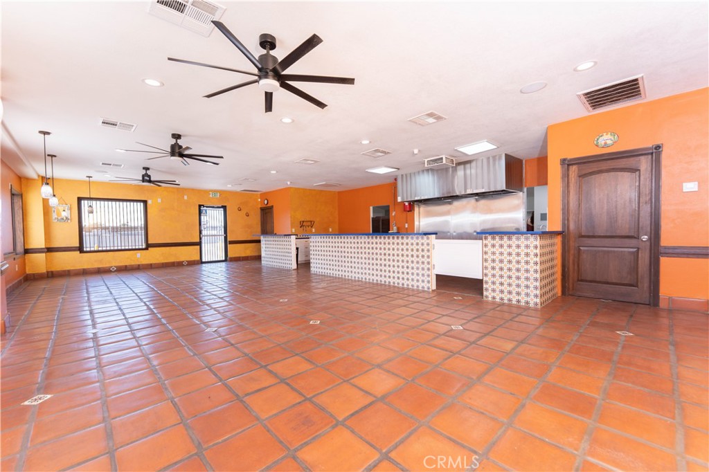 2112 E California Property Photo 17