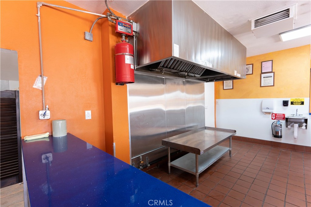 2112 E California Property Photo 20