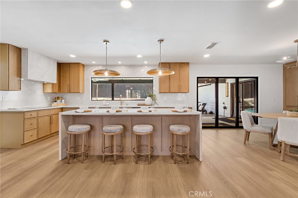 7442 N Tahan Property Photo 14