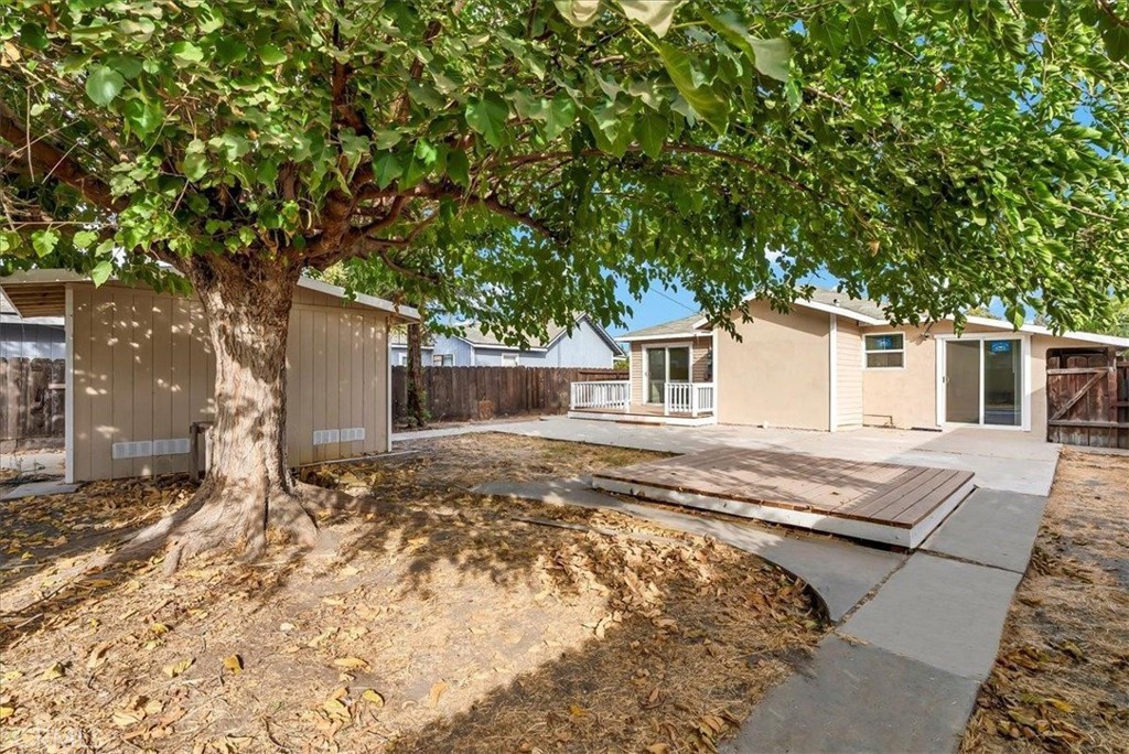 1015 Hall Avenue Property Photo 25