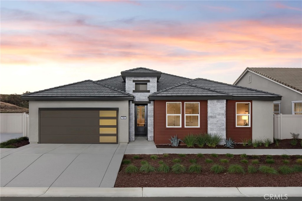 7984 Cottonwood Drive Property Photo 1