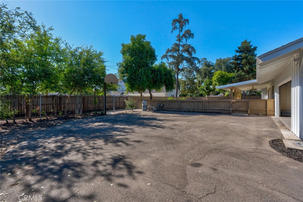 1335 S Waverly Property Photo 60