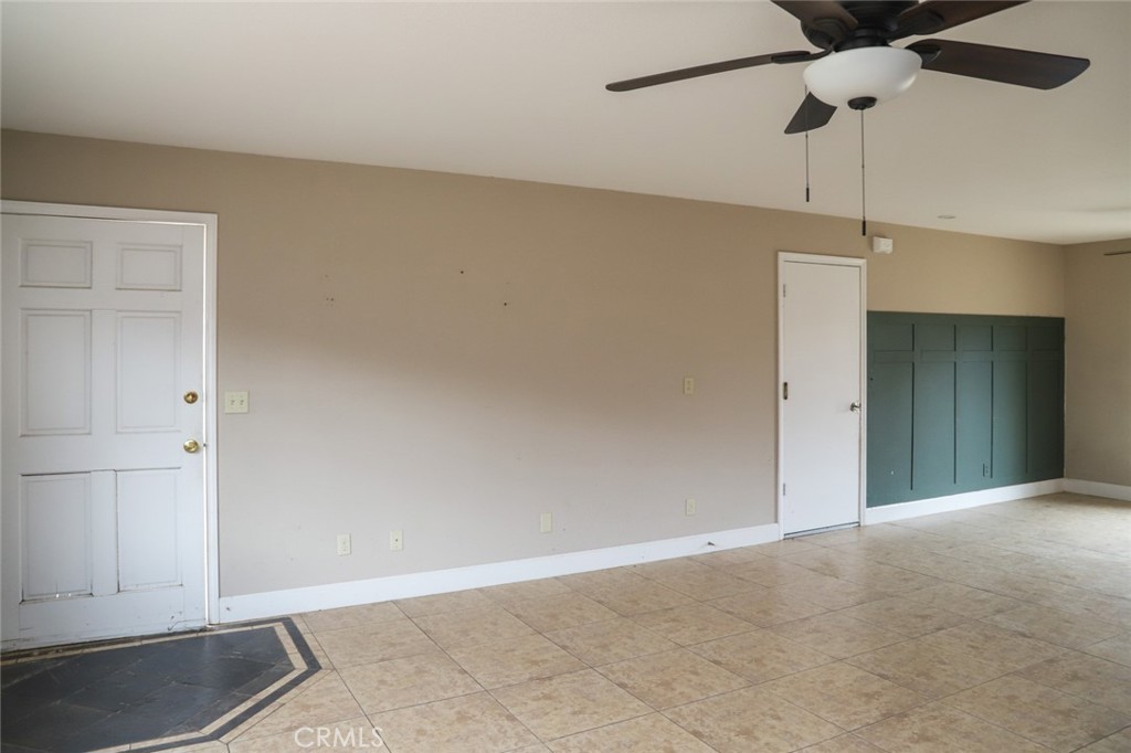 39503 S Lilley Property Photo 4