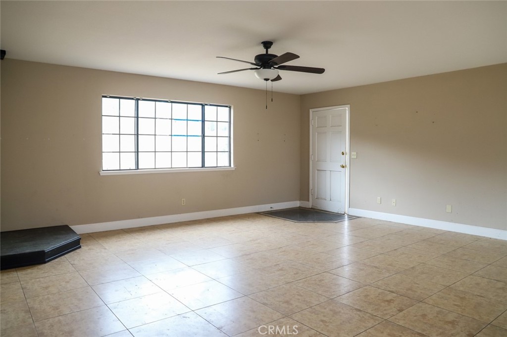 39503 S Lilley Property Photo 5