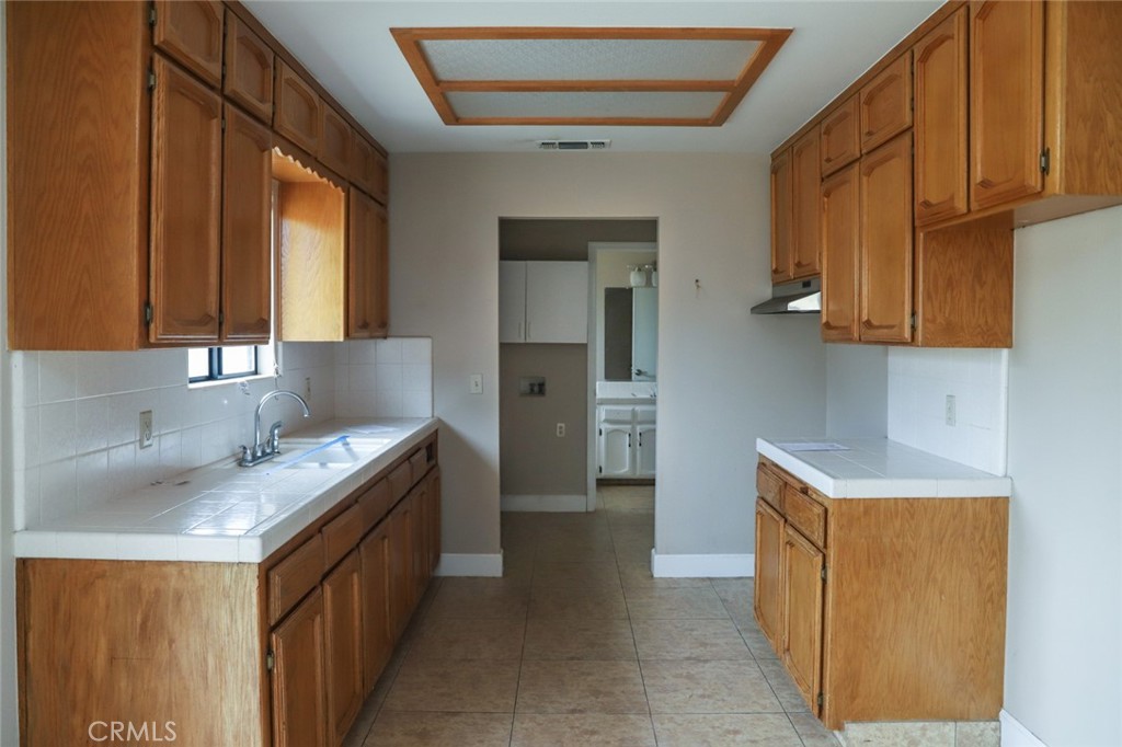 39503 S Lilley Property Photo 9