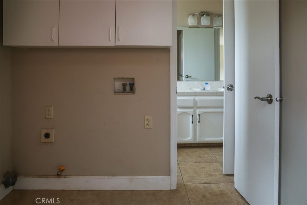 39503 S Lilley Property Photo 12