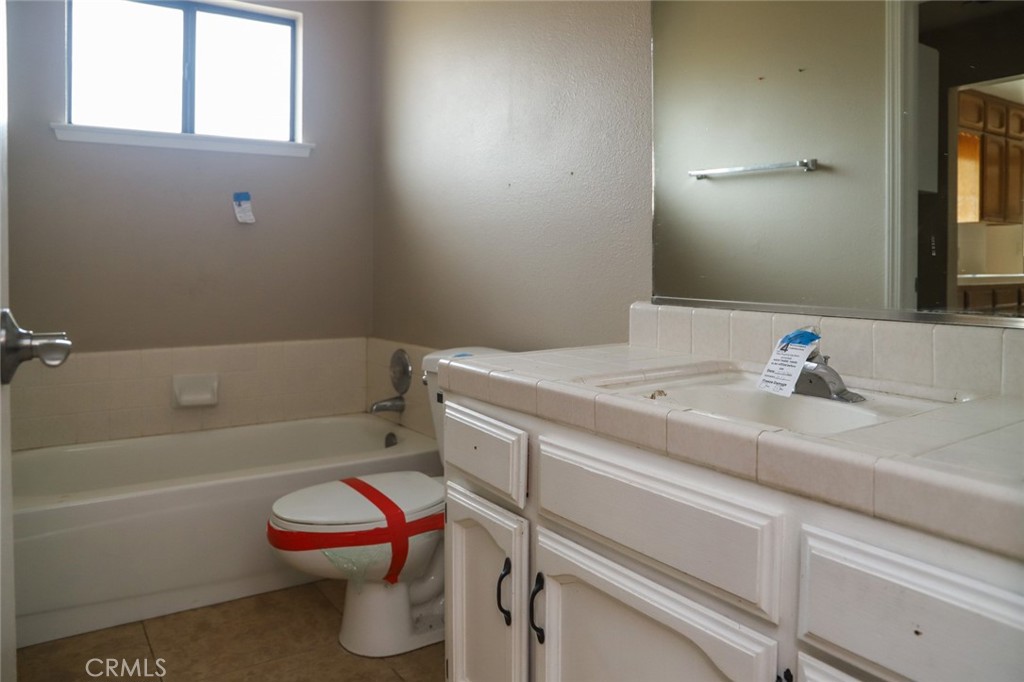 39503 S Lilley Property Photo 17