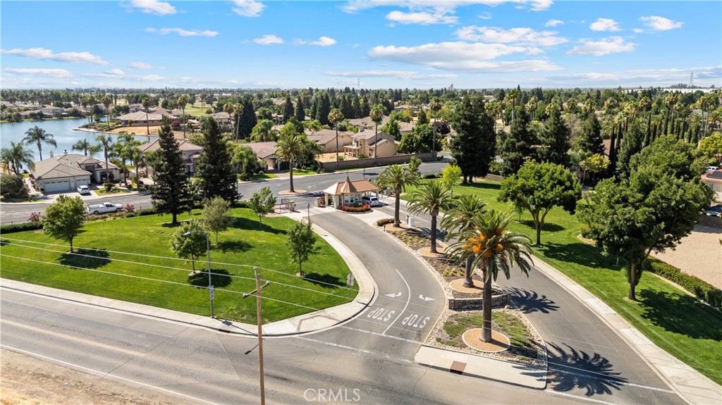 5090 Congressional Property Photo 3