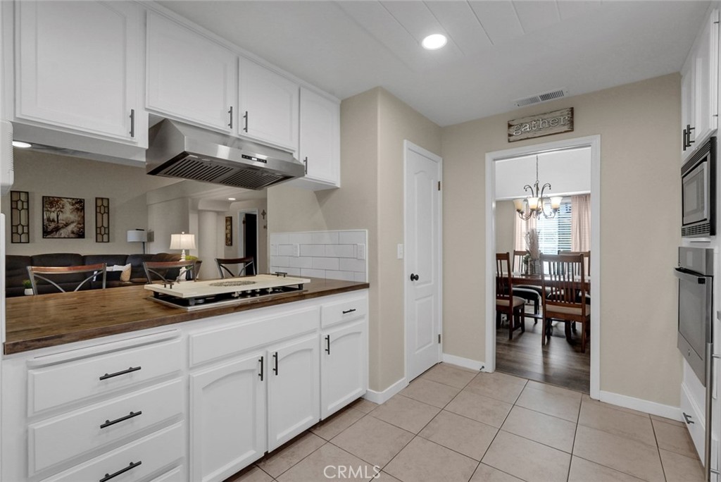 5090 Congressional Property Photo 11