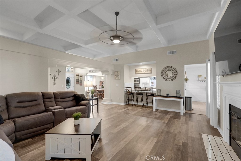 5090 Congressional Property Photo 15