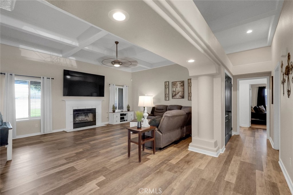 5090 Congressional Property Photo 16