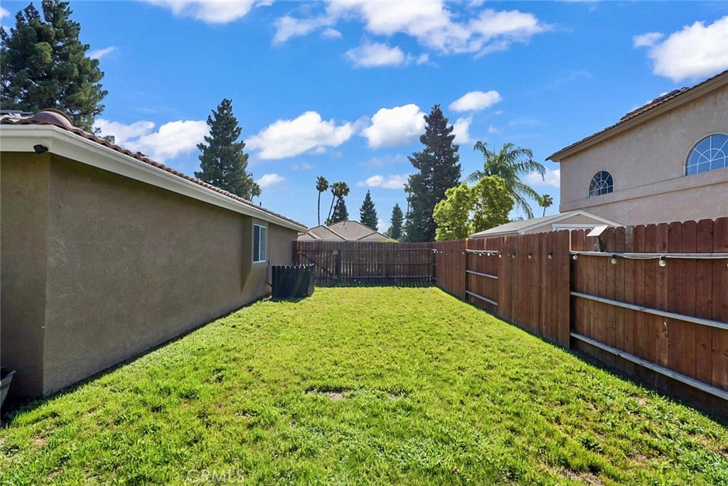 5090 Congressional Property Photo 32
