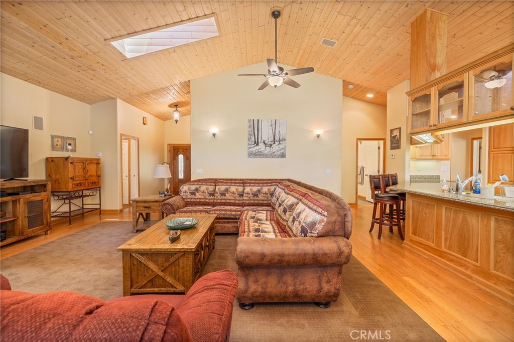 39964 N Cedar Vista Property Photo 3