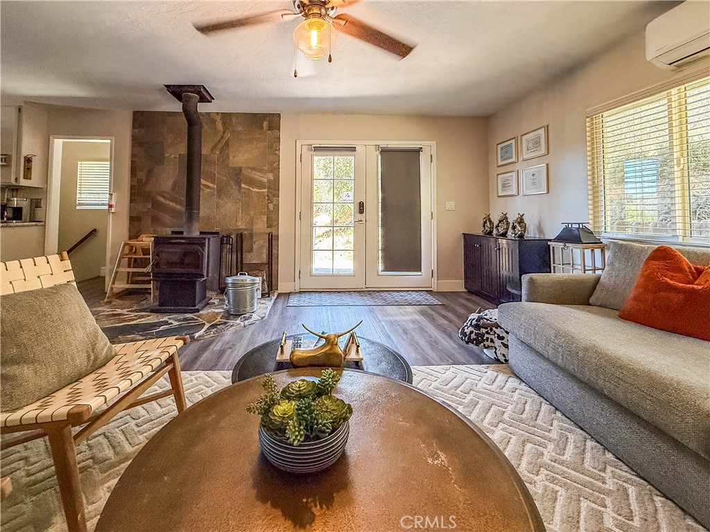 51591 Ponderosa Way Property Photo 3