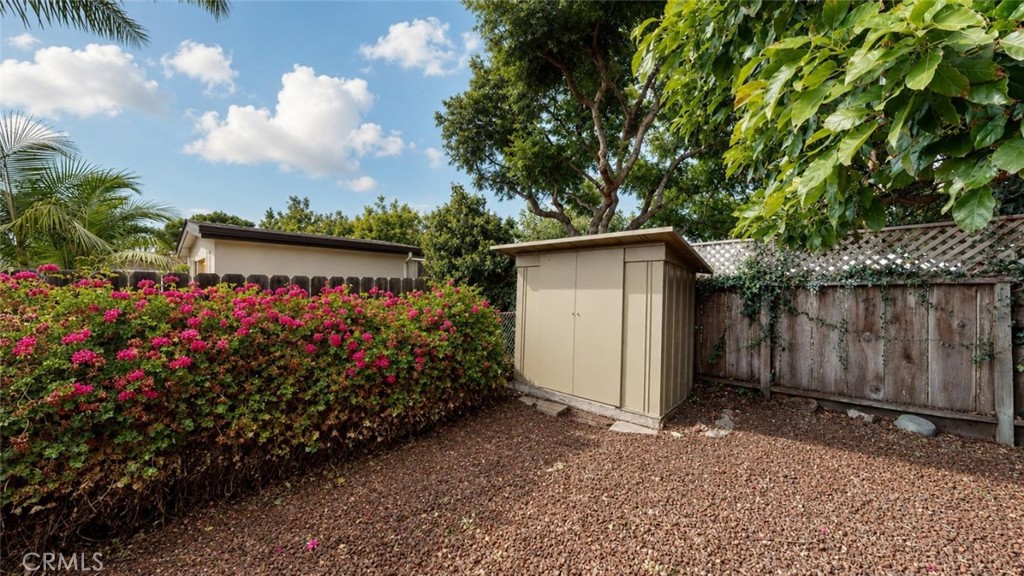 929 Capistrano Property Photo 32