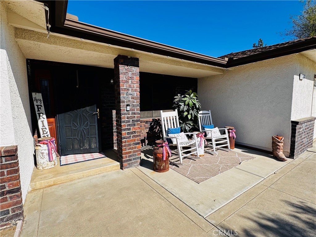2560 Chestnut Property Photo 7