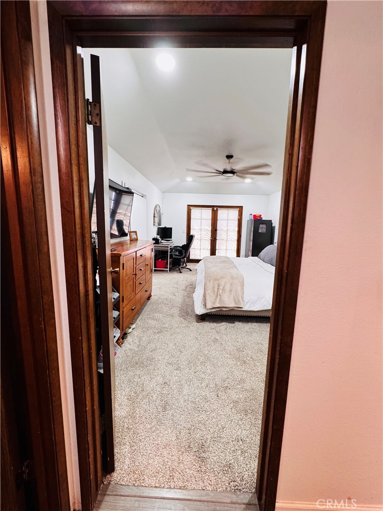 2560 Chestnut Property Photo 34