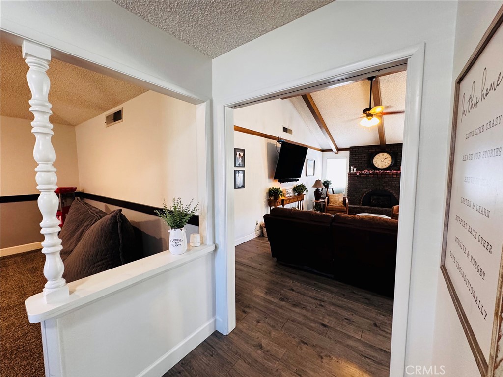 2560 Chestnut Property Photo 54