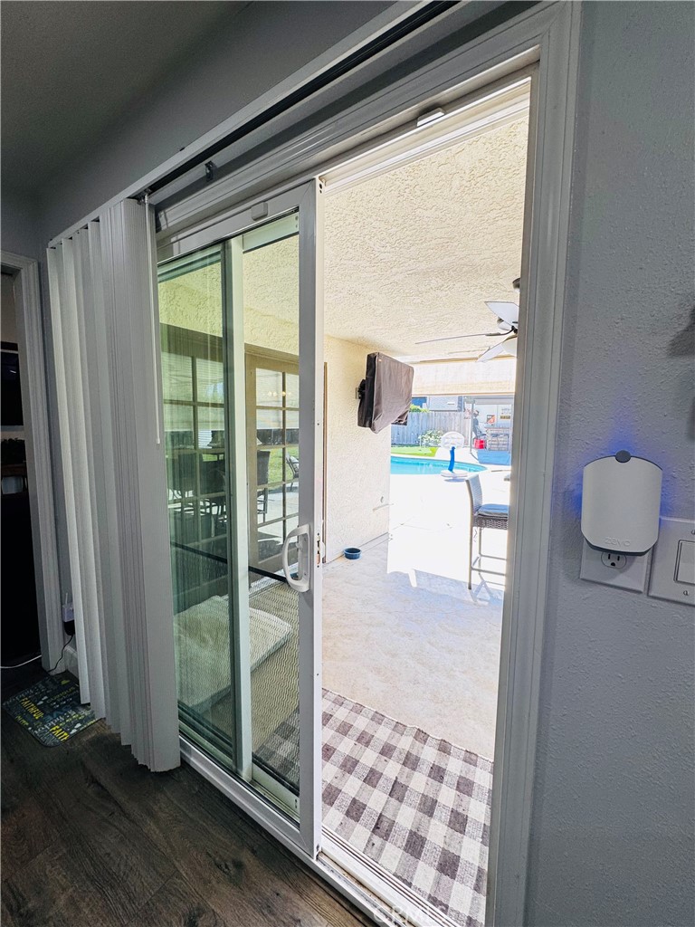 2560 Chestnut Property Photo 55