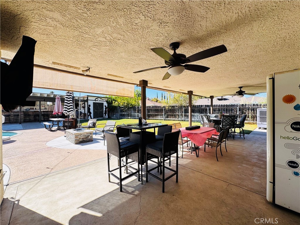 2560 Chestnut Property Photo 56