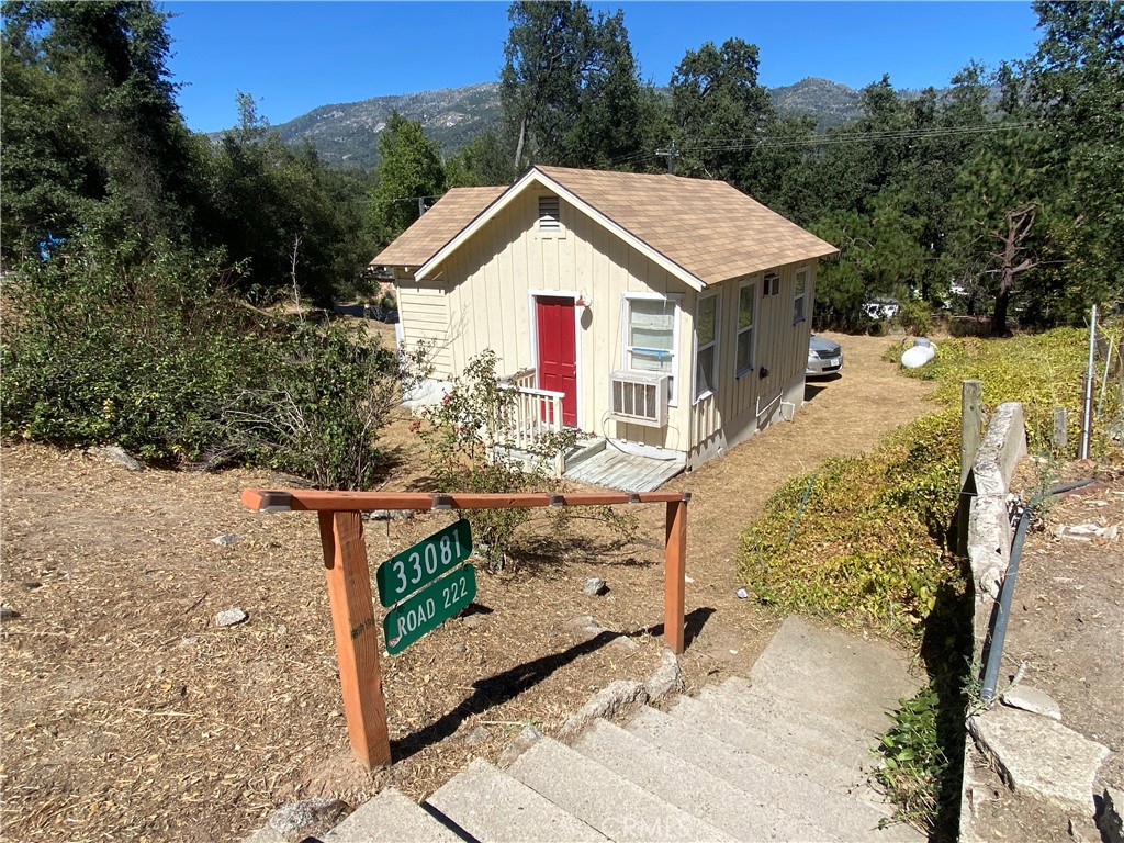 33081 Road 222 Property Photo 1