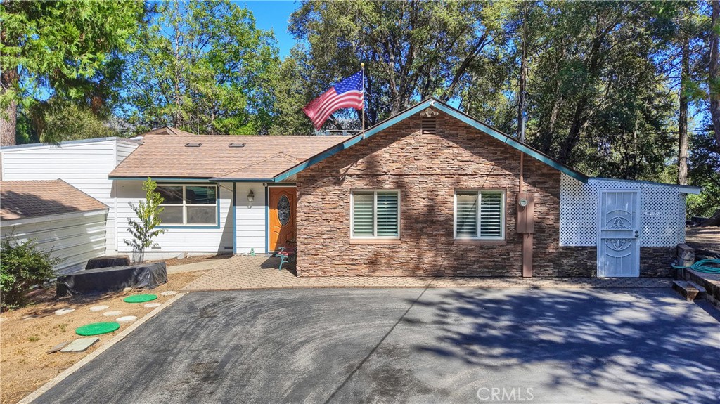 36125 Cedar Lane Property Photo 2