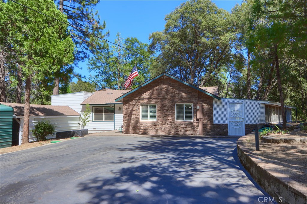 36125 Cedar Lane Property Photo 3
