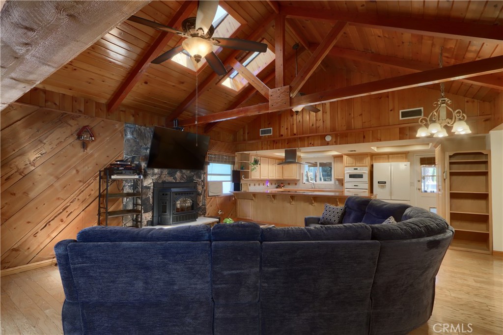 36125 Cedar Lane Property Photo 5