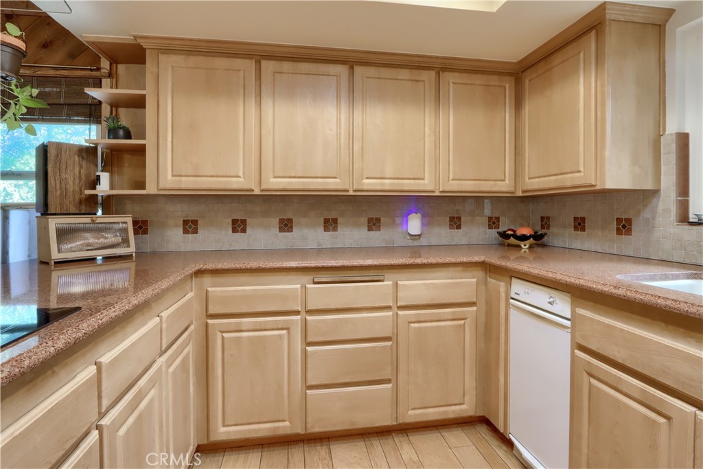36125 Cedar Lane Property Photo 13
