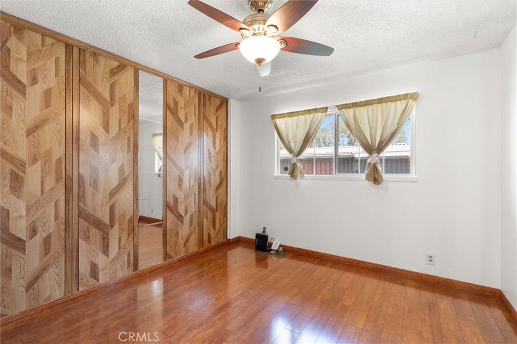 1917 W Flora St Property Photo 23