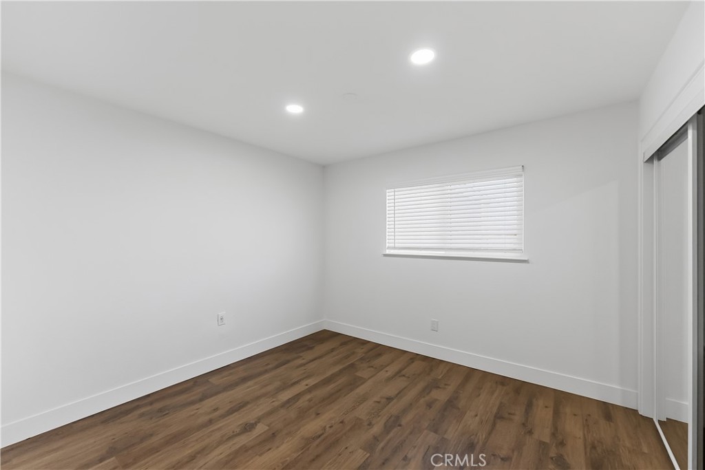 3042 W Mendes Property Photo 12