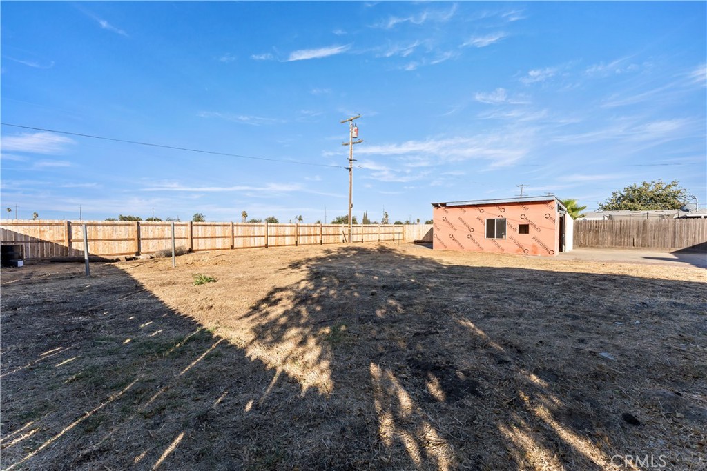 3042 W Mendes Property Photo 24