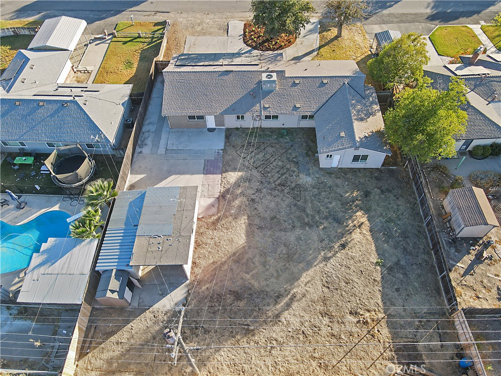 3042 W Mendes Property Photo 27