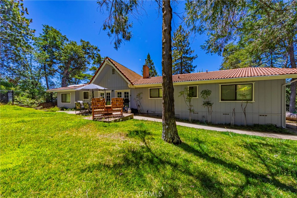 42395 Maples Lane Property Photo 42