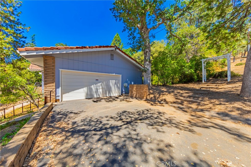 42395 Maples Lane Property Photo 49