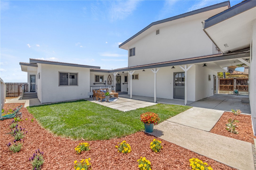 534 Pacific Property Photo 9