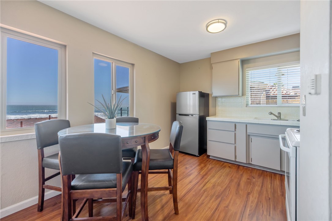 534 Pacific Property Photo 51