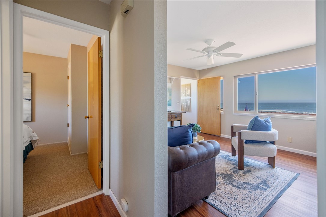 534 Pacific Property Photo 53
