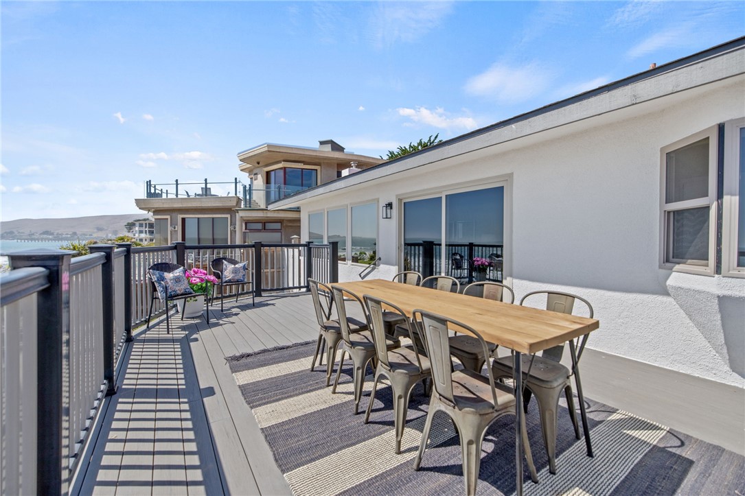 534 Pacific Property Photo 59