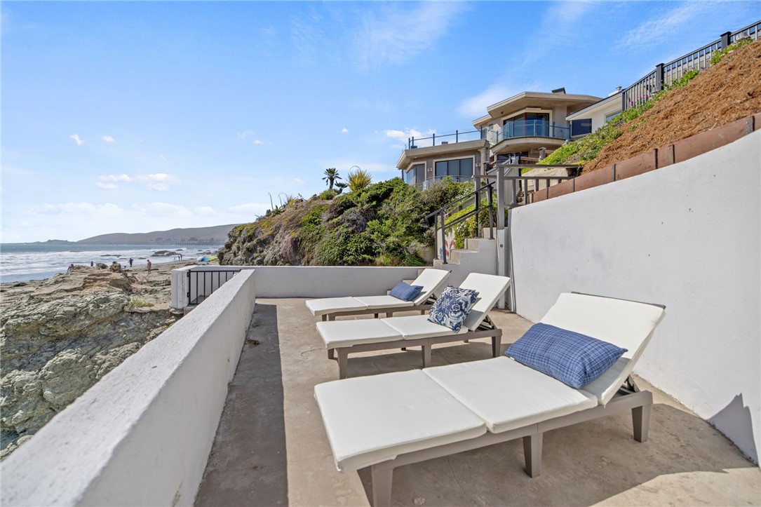 534 Pacific Property Photo 67