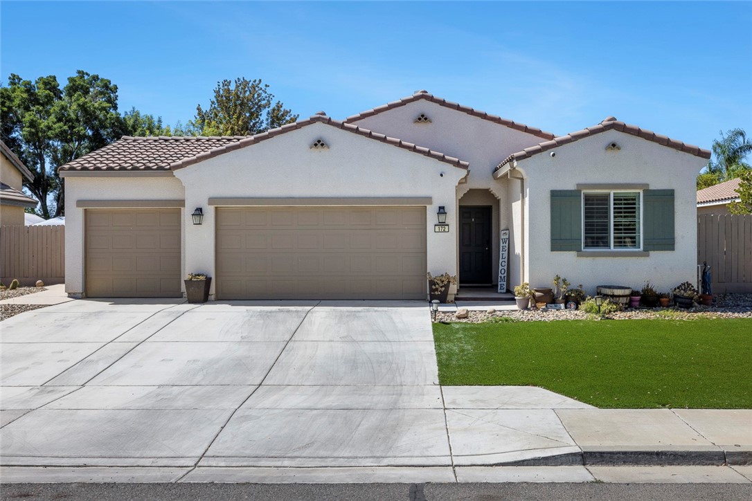 172 Adobe Court Property Photo 1