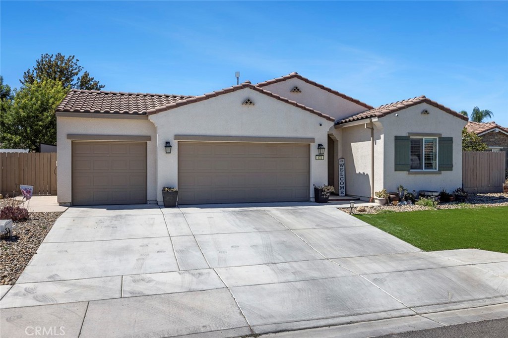 172 Adobe Court Property Photo 2
