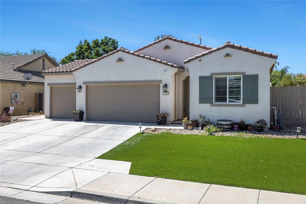 172 Adobe Court Property Photo 3