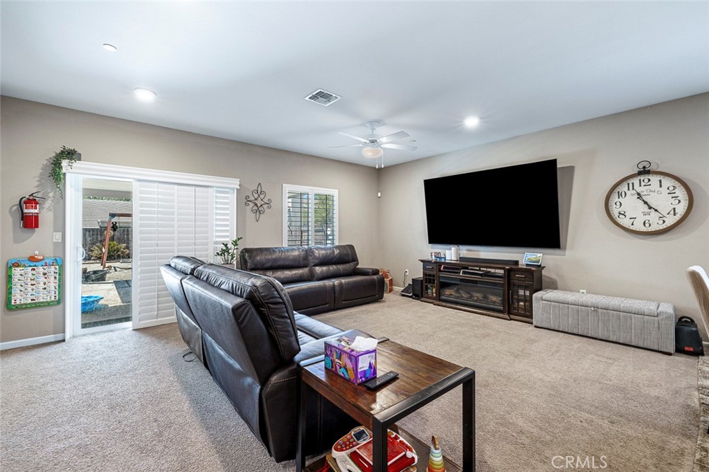 172 Adobe Court Property Photo 13