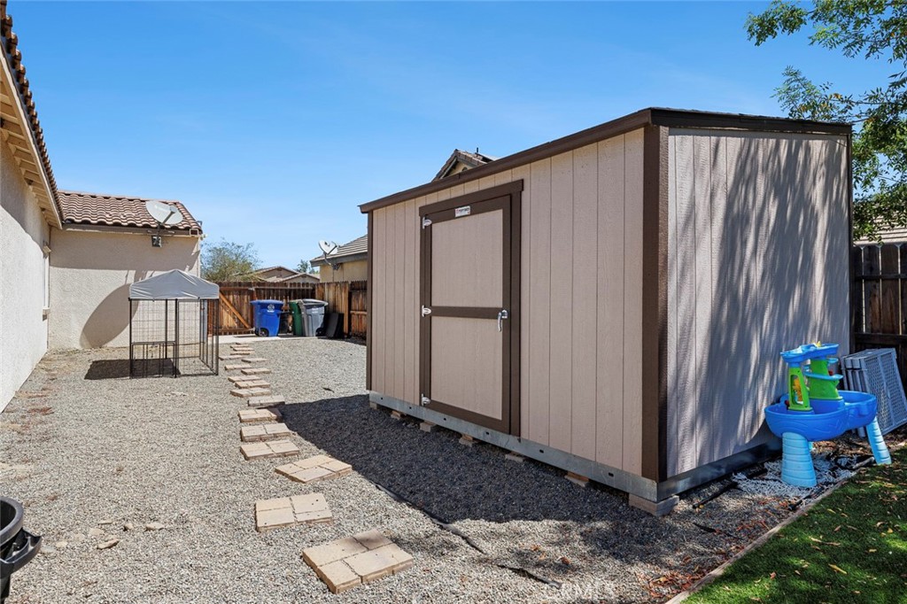 172 Adobe Court Property Photo 29
