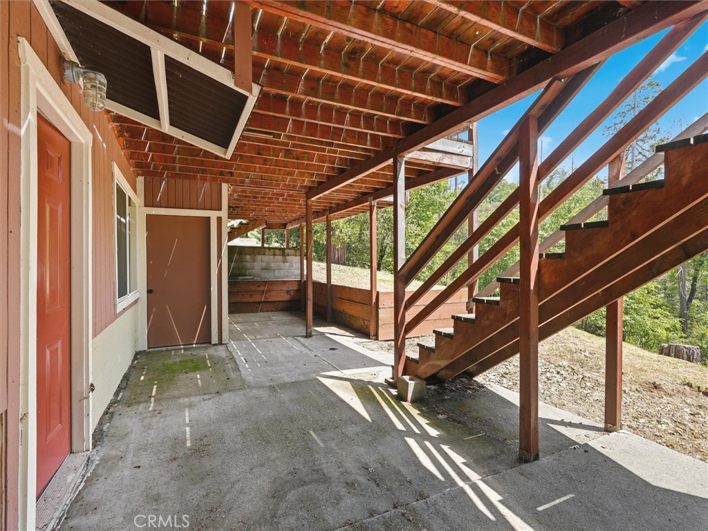 60036 Cascadel Dr S Property Photo 32