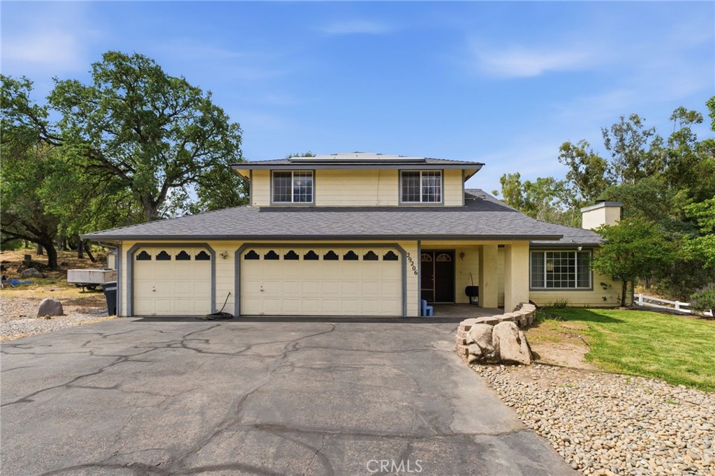 29206 Yosemite Springs Parkway Property Photo 3