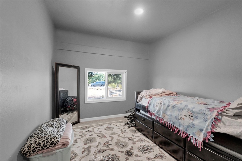 17107 Avenue 24 Property Photo 9