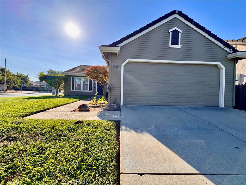 240 Gelf Property Photo 1