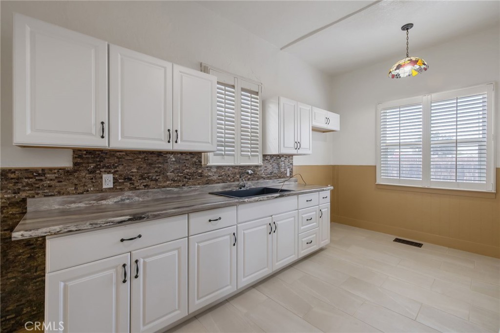 112 Irwin Court Property Photo 19